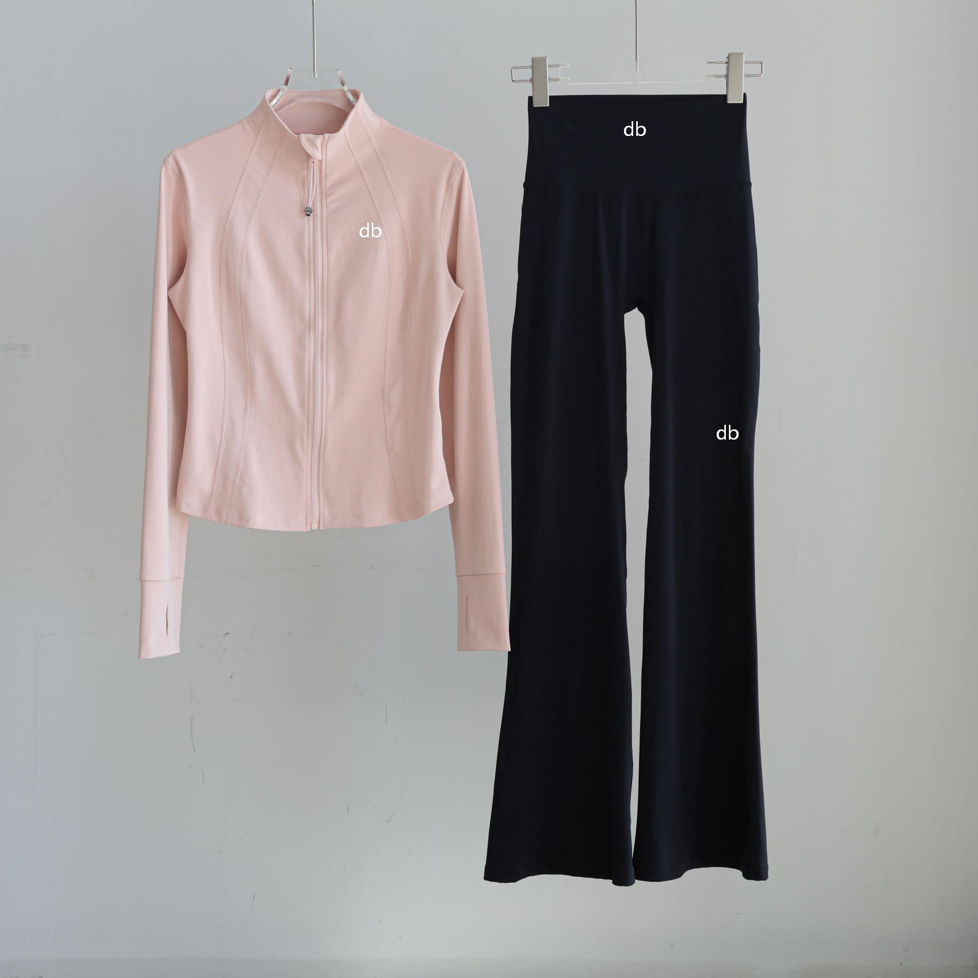 Ladies' Sports Suit with Fashi - Winter Yoga Clothing 评论和价格